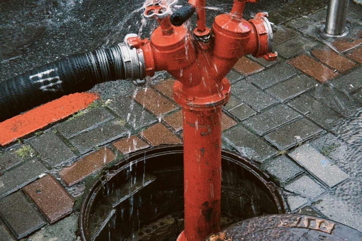 Commercial water damage restoration in Inglewood